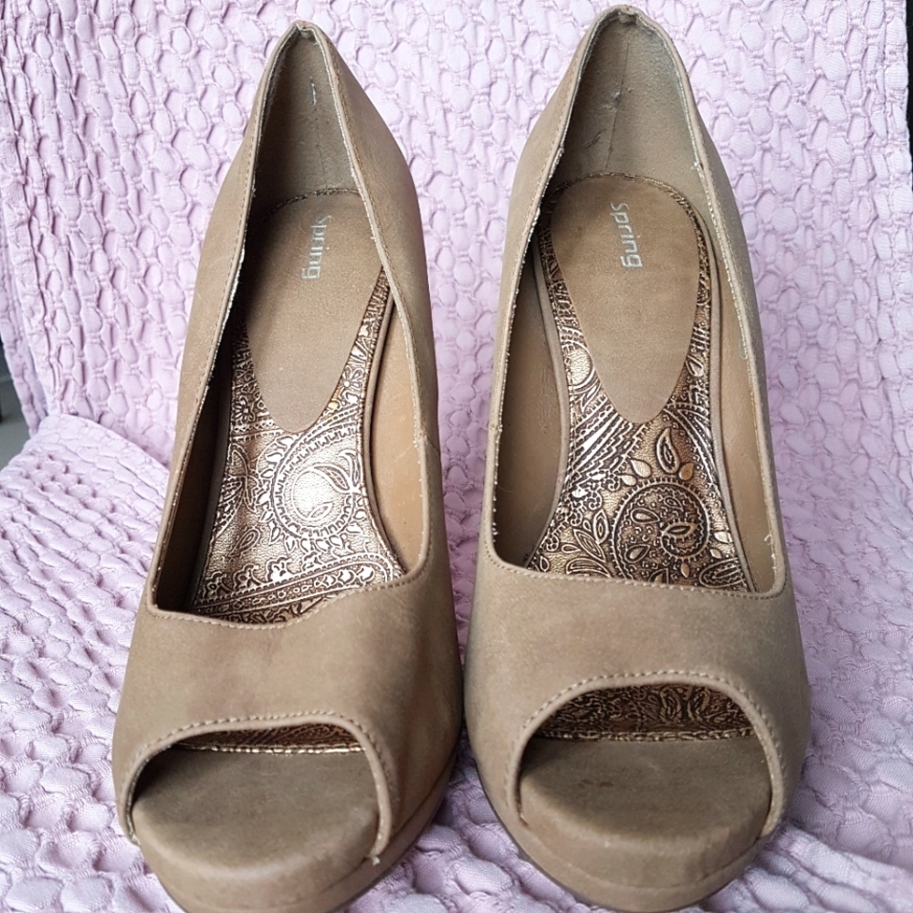 Spring Tan Suede Look Peep Toe Pumps - Picture 2 of 9